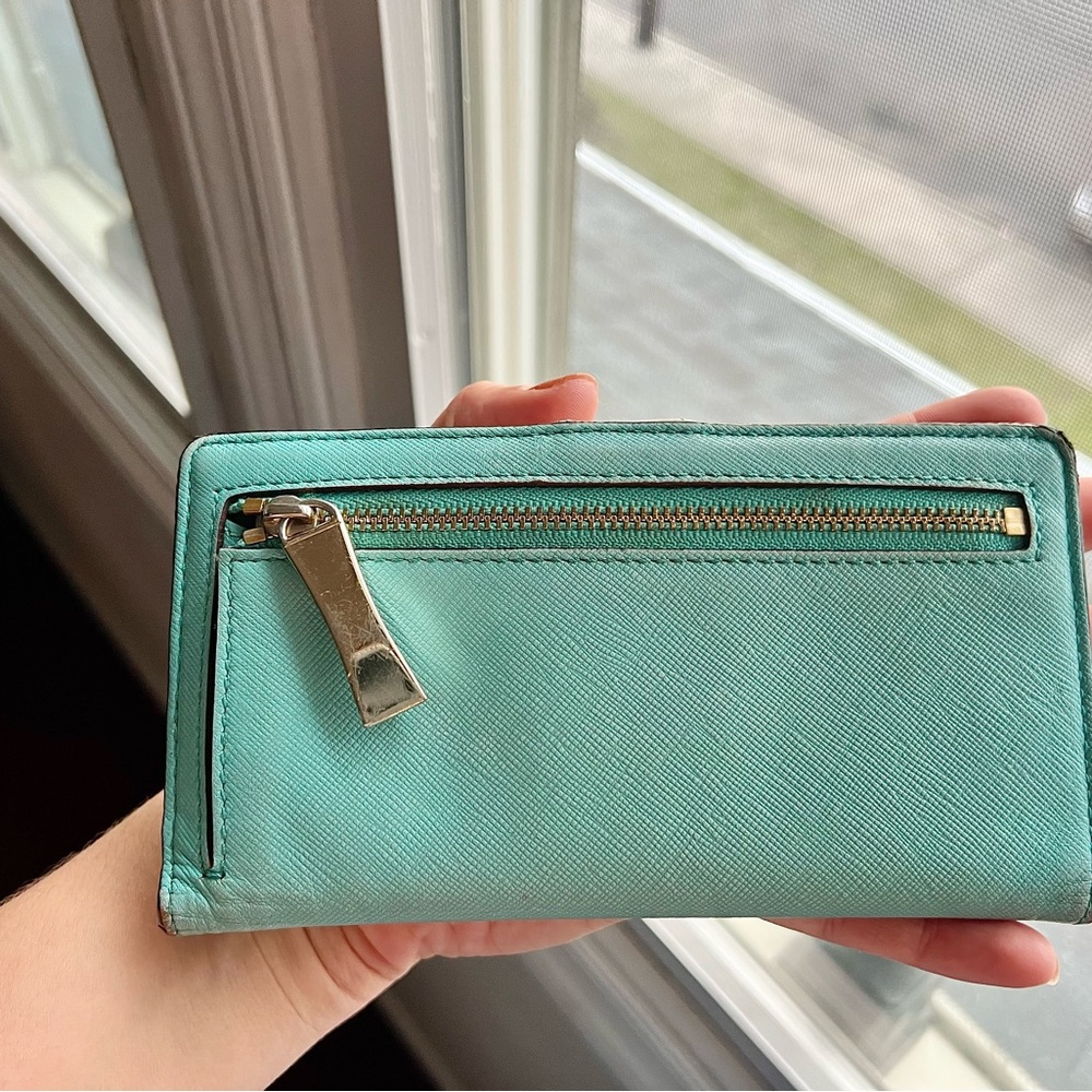Kate Spade Wallet - Picture 2 of 5